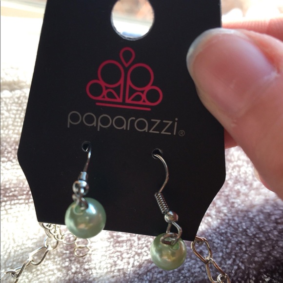 Paparazzi green bead necklace earring set - Picture 4 of 4